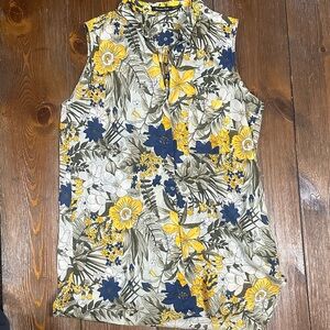 Mossimo Dutti Floral Sleeveless Blouse made in Portugal. Size 6